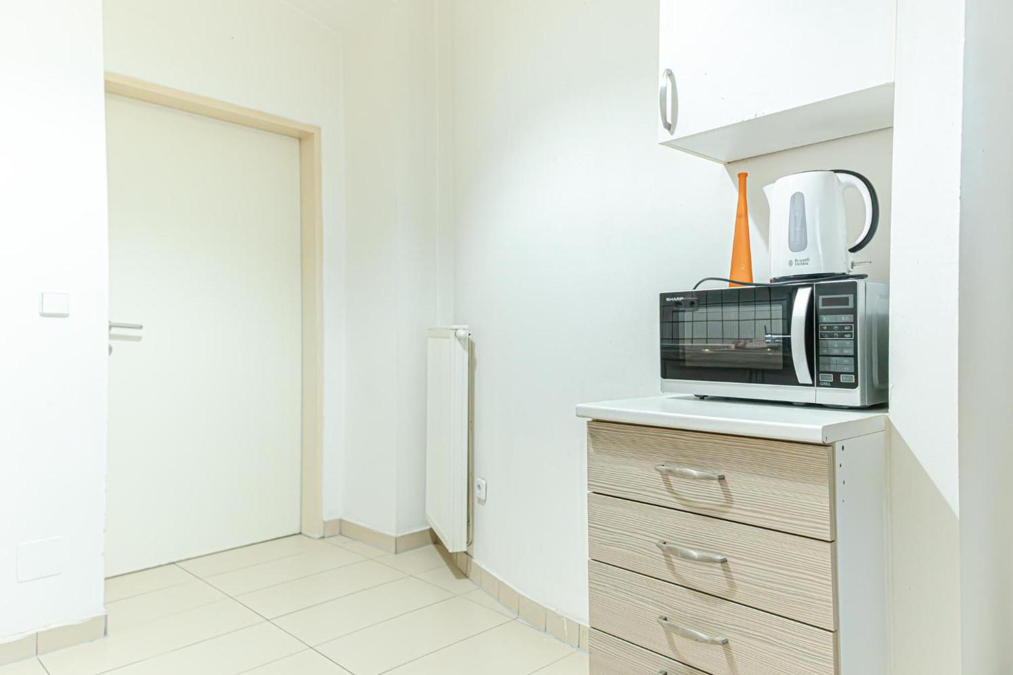 Amazing 2Br City Stay, Wiener Stadthalle Exterior foto